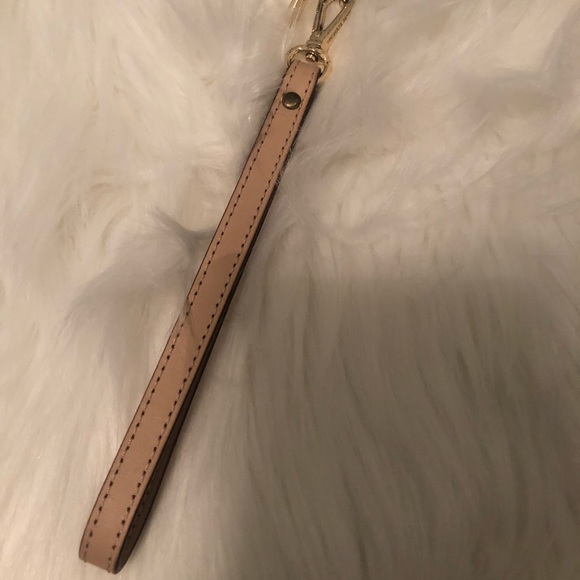 MICHAEL KORS Wristlet, pristine! - Picture 5 of 5